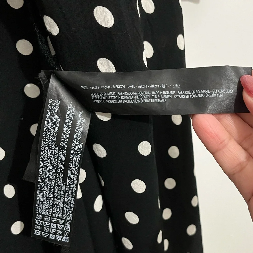 Zara classic chic